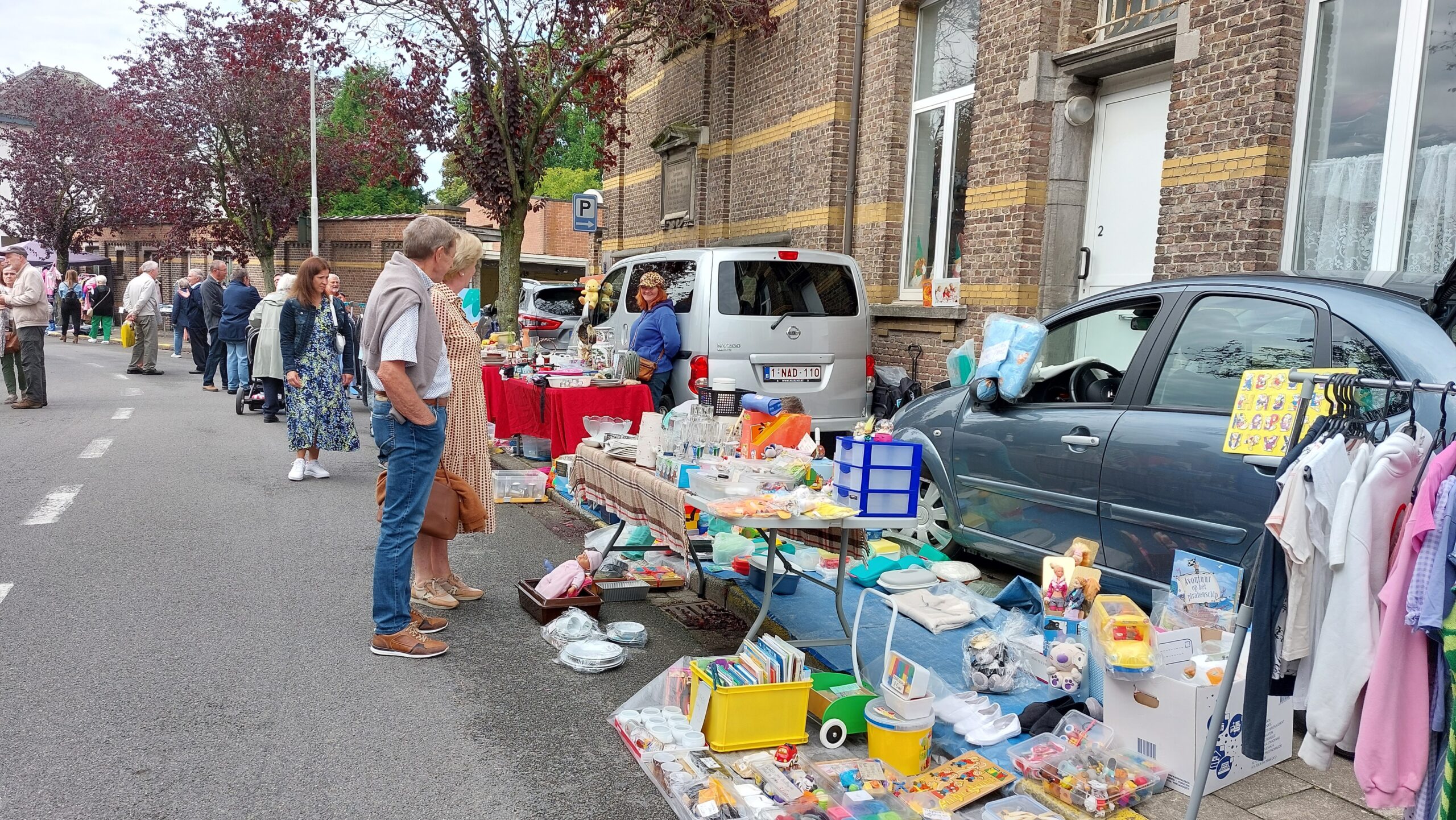 Jaarmarkt in Aartselaar met o.a. optreden Level Six