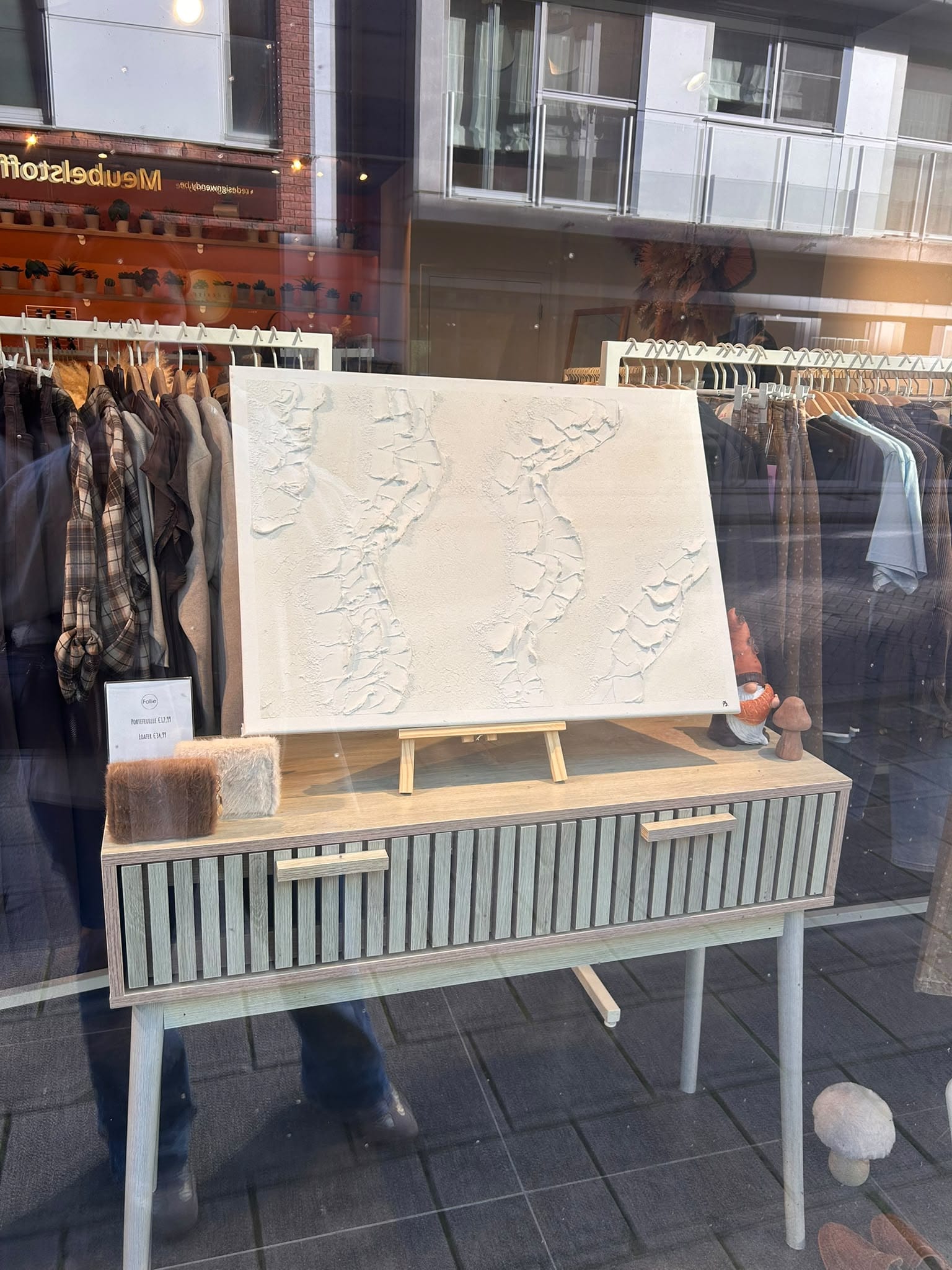 ARTalage brengt lokale kunst naar de Aartselaarse winkels